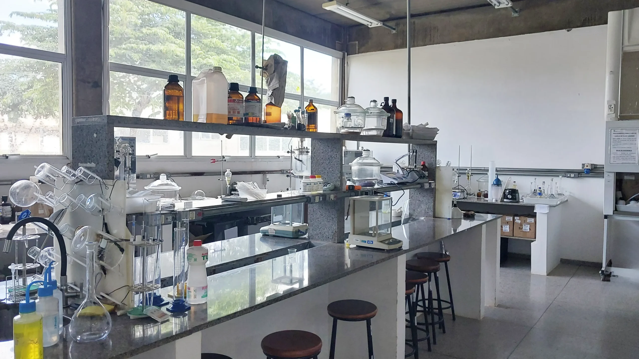Laboratório de Bioquímica (Comunicação  Unidade EMBRAPII IFSP)